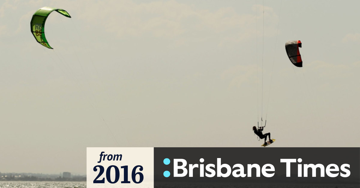 Man dies in kite surfing accident